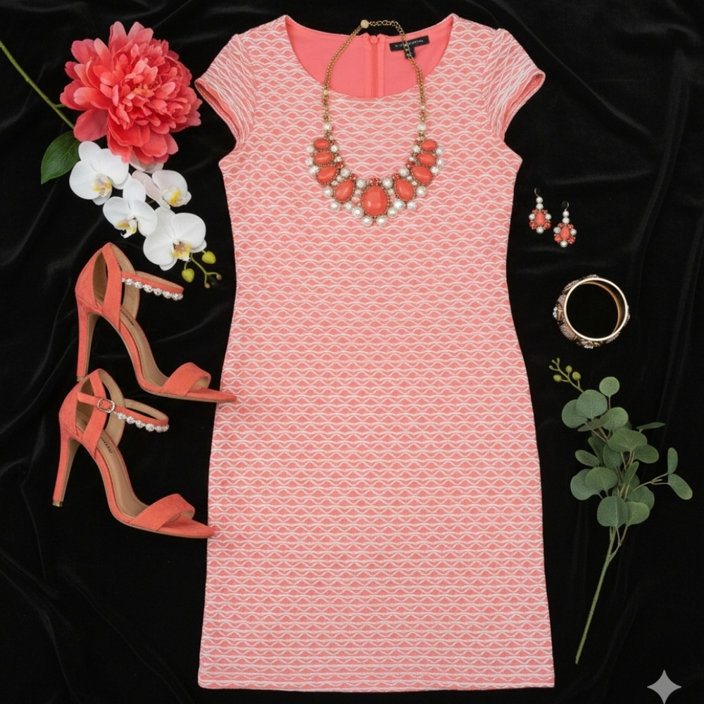 Dress - Picture 16 of 16